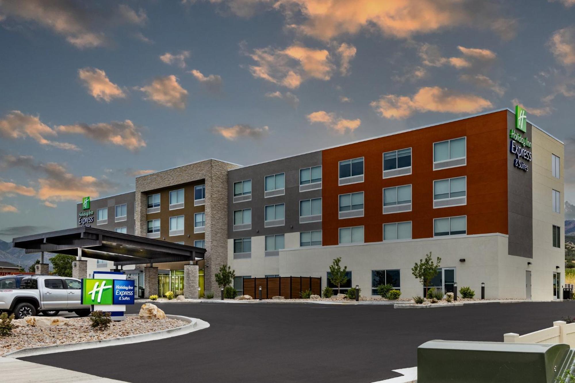 Holiday Inn Express & Suites - Nephi By Ihg Εξωτερικό φωτογραφία